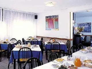 Hotel Airmotel Μέστρε