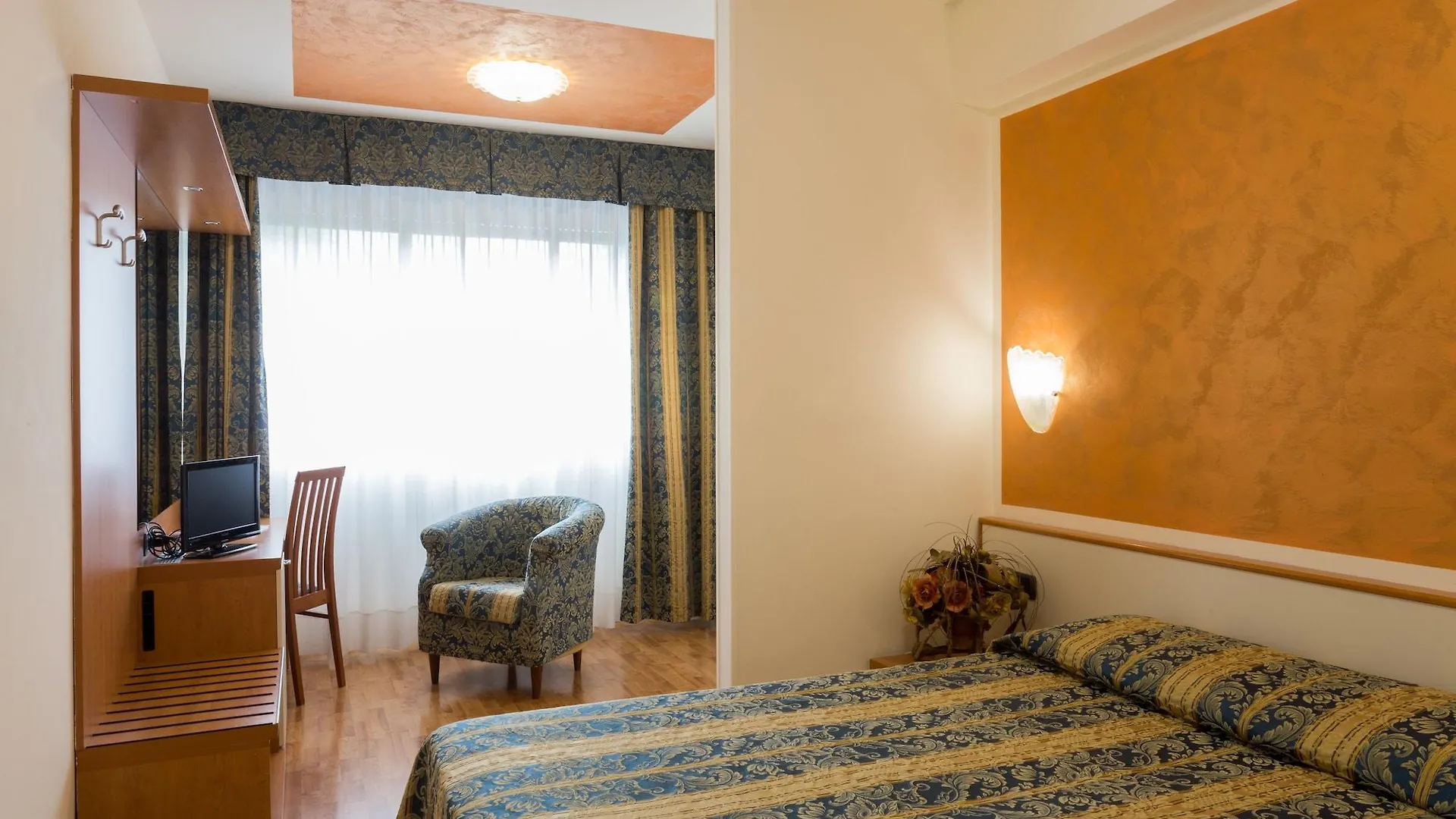 Hotel Airmotel ميستر 3*,  إيطاليا