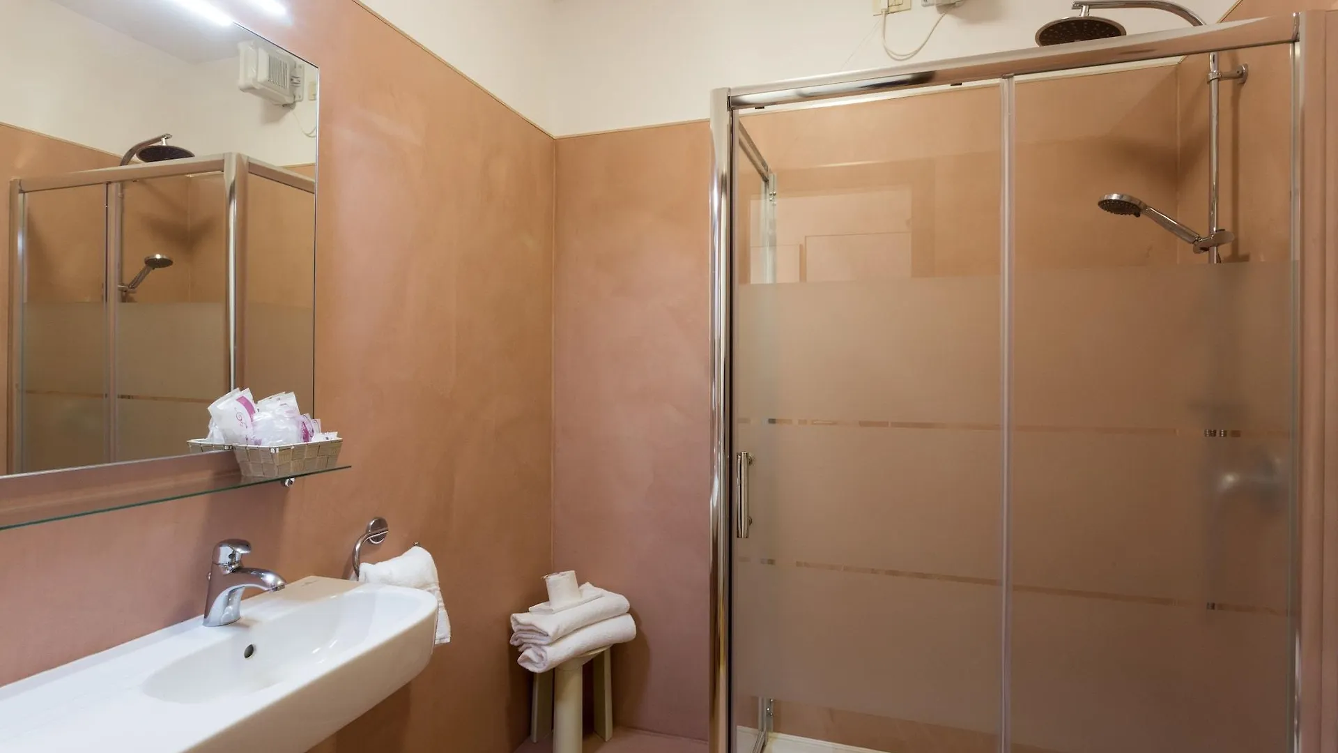 Hotel Airmotel ميستر إيطاليا
