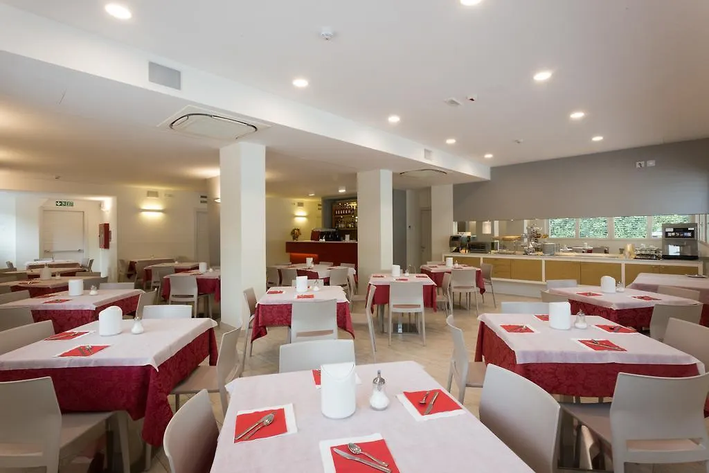 Hotel Airmotel ميستر