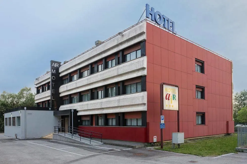 Hotel Airmotel ميستر 3*,  إيطاليا